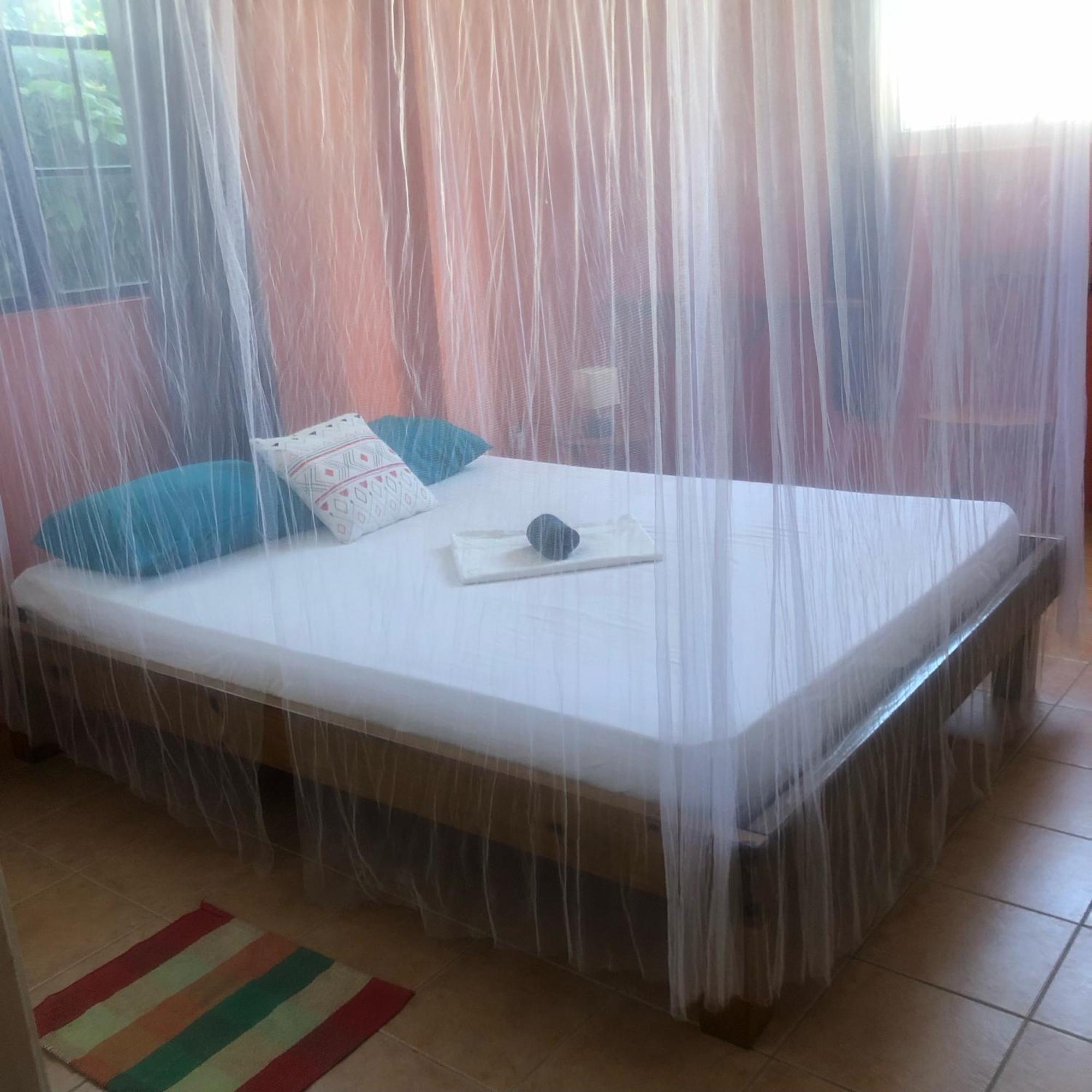 Joy'S Apartment Roseau Luaran gambar
